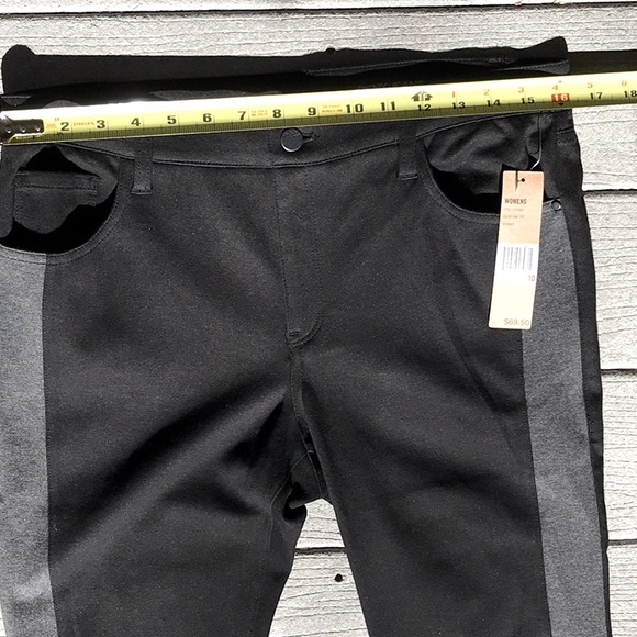 NWT DKNY JEAN Black Jean Style Black Pants with Grey Stripe Size 8 - Picture 6 of 8